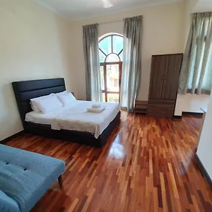  Homestay Eden Cosy Living